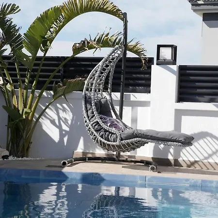 Efsa Villa