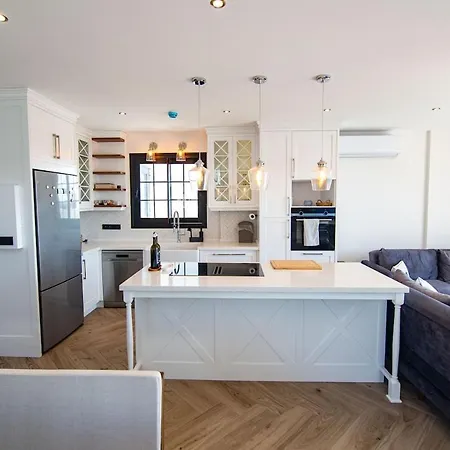 Efsa Villa *